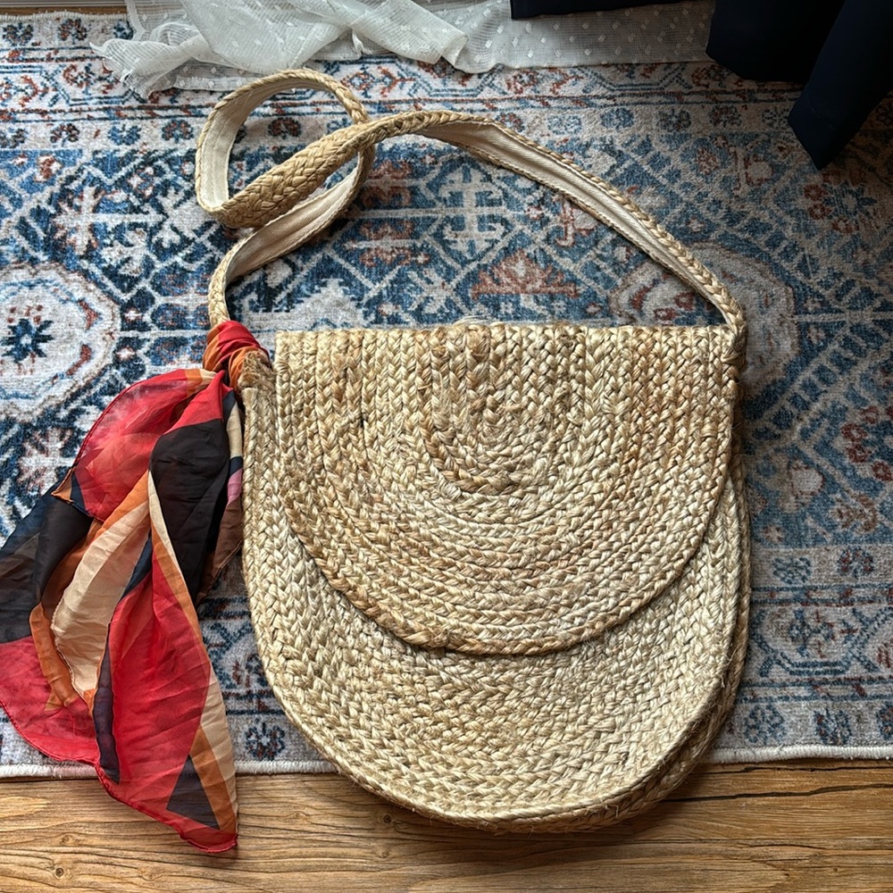 Mersea large raffia messenger bag - never been used